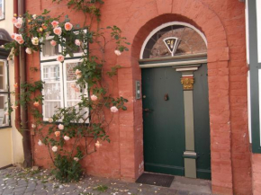 Gast in Hedwigs Haus auf dem Meere, Lüneburg